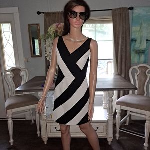 Classic black & white dress size 2
